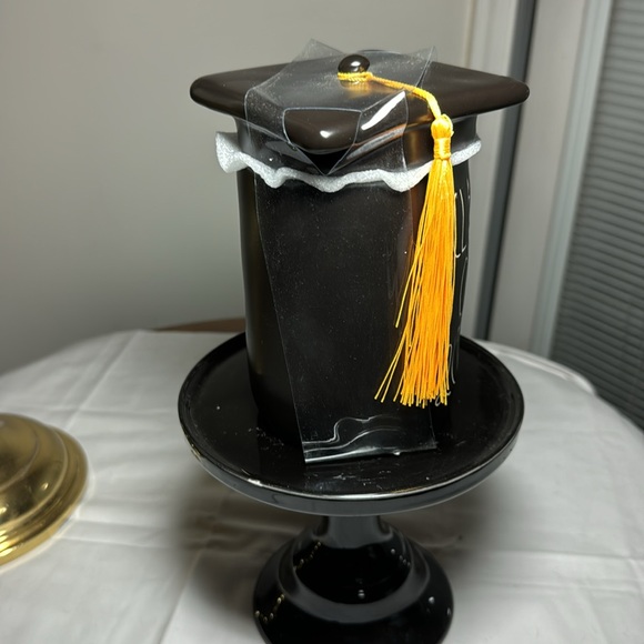 Rae Dunn Class of 2023 graduation coffee/tea mug - Picture 5 of 6